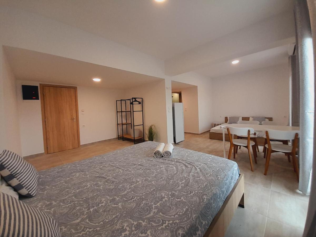 Telhinis Hotel & Apartments Faliraki Ngoại thất bức ảnh